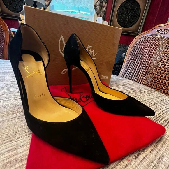 100% Authentic Christian Louboutin Iriza 100mm black suede pumps. - Picture 3 of 5
